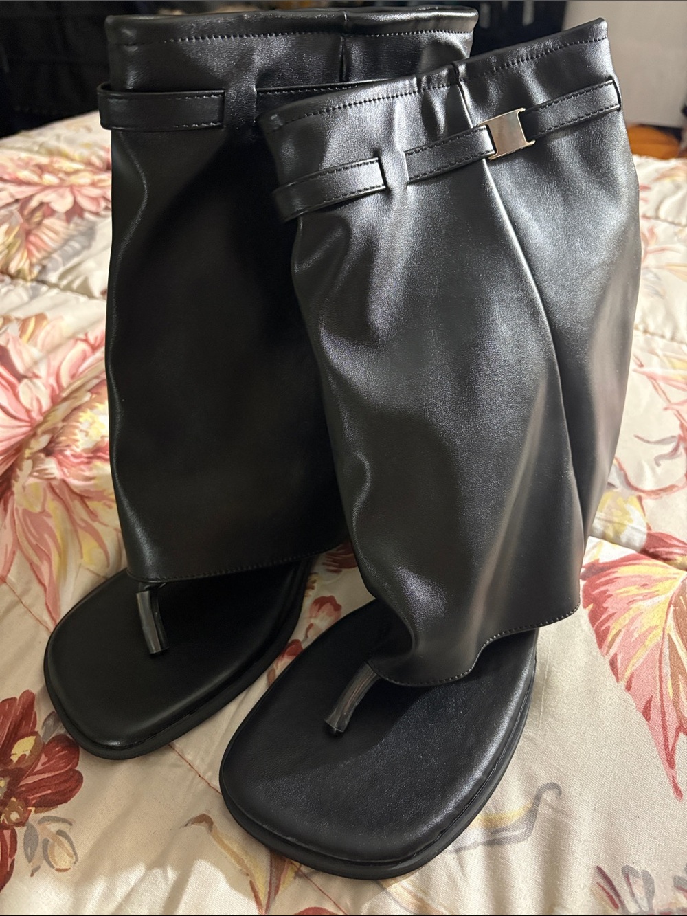 Black Women's Leather Thong Boot Sandals